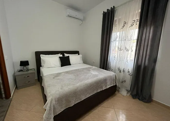 Villa Kiki's 1