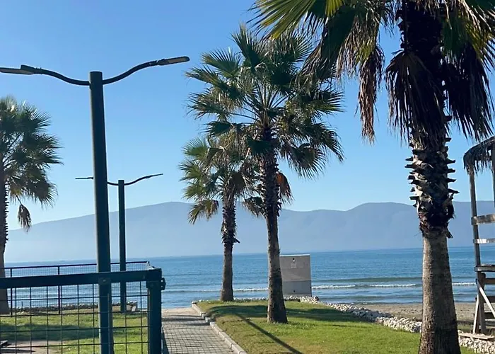 Kiki's 1 Villa *